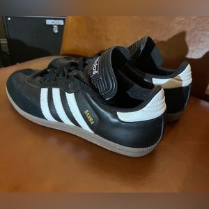 Adidas sambas black size 10.5